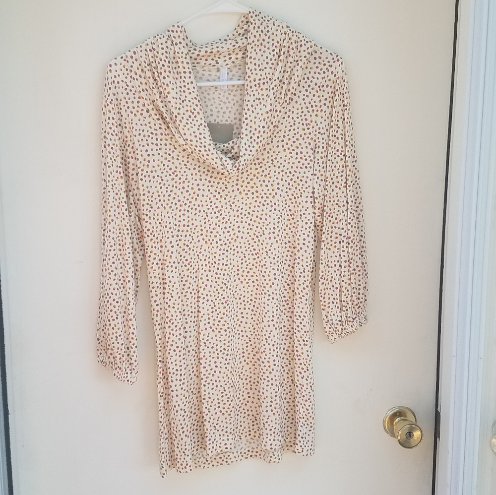 C.C. outlaw medium polka dot top